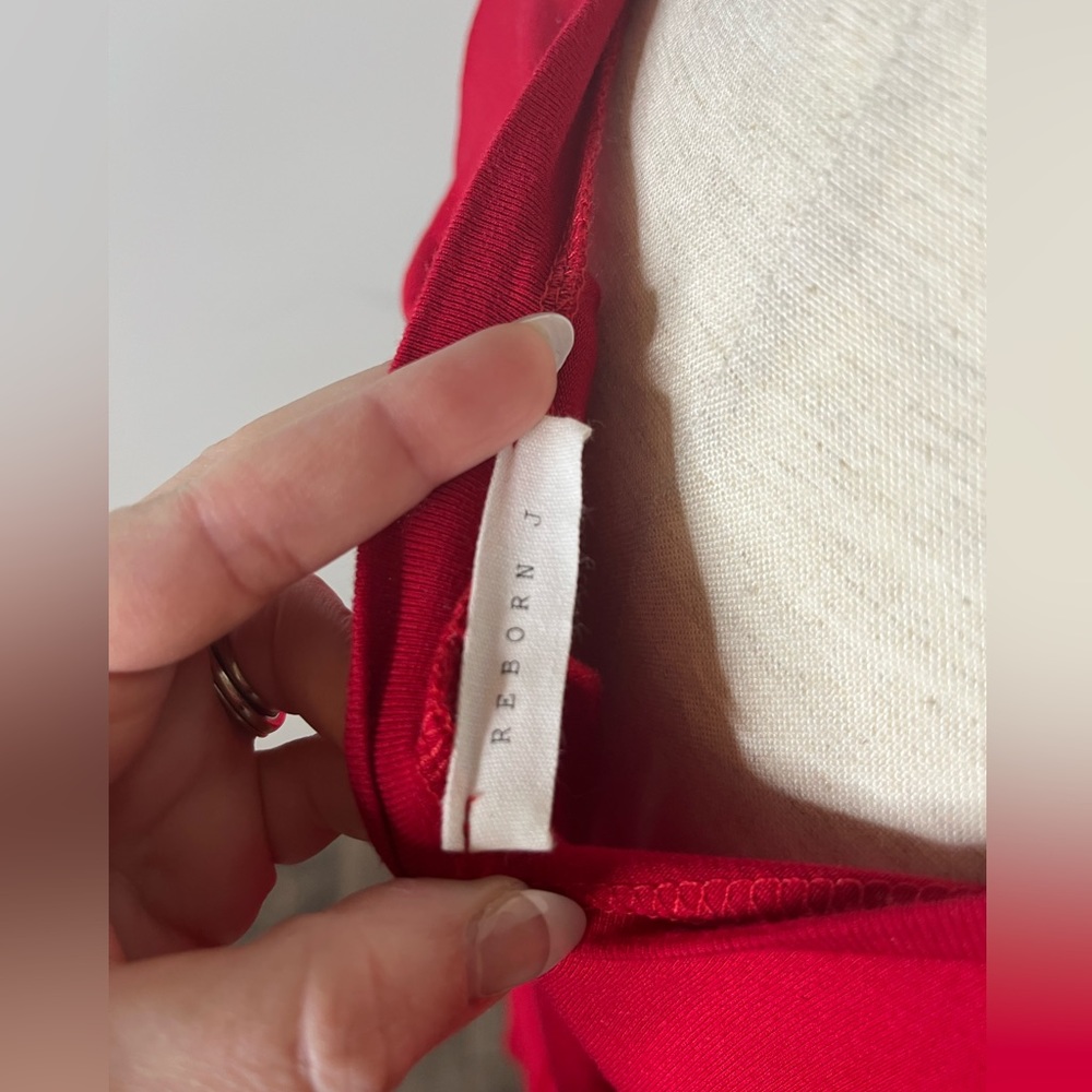 Small, Red - Picture 3 of 3